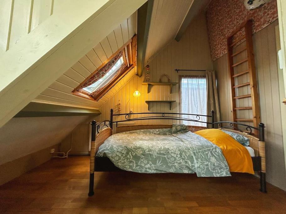 Onder De Kastanje! Villa Koedijk Bagian luar foto